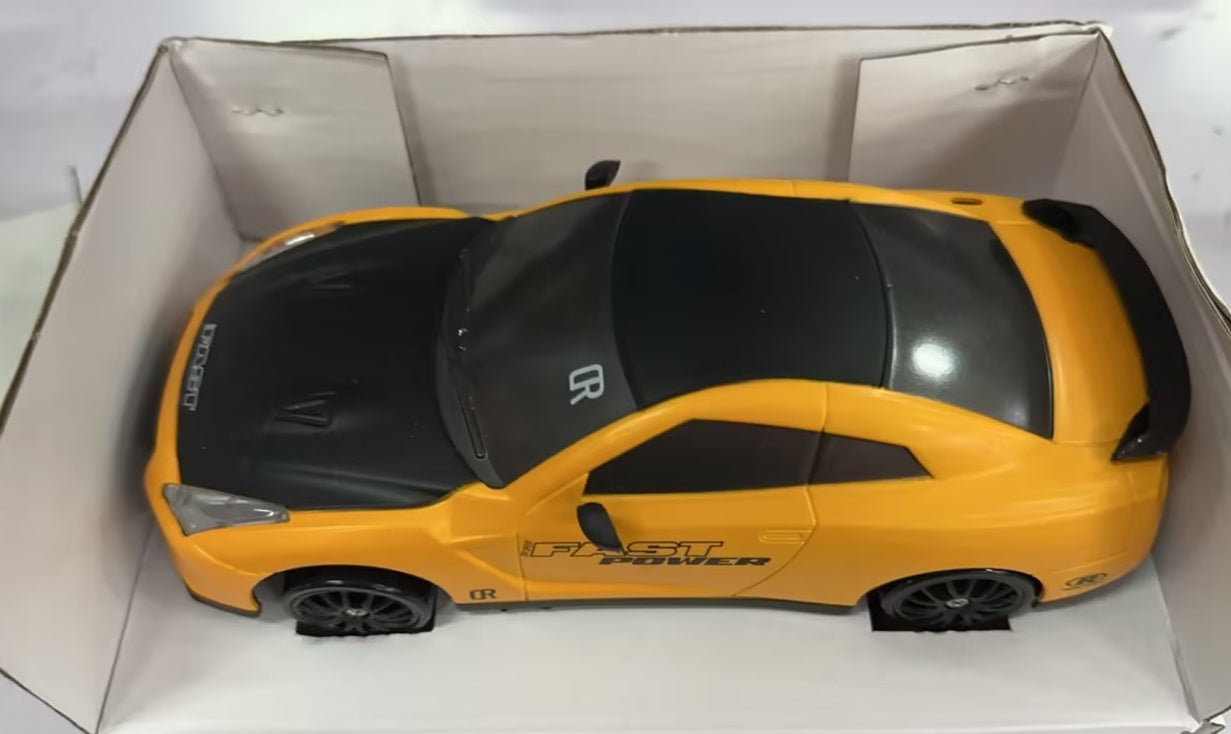 High-Speed 2.4G 4WD RC Drift Car